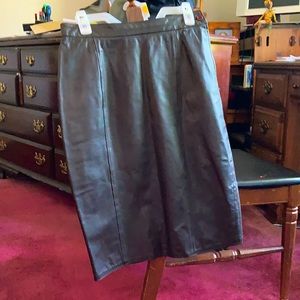 Black leather pencil skirt 12 pia Rocco